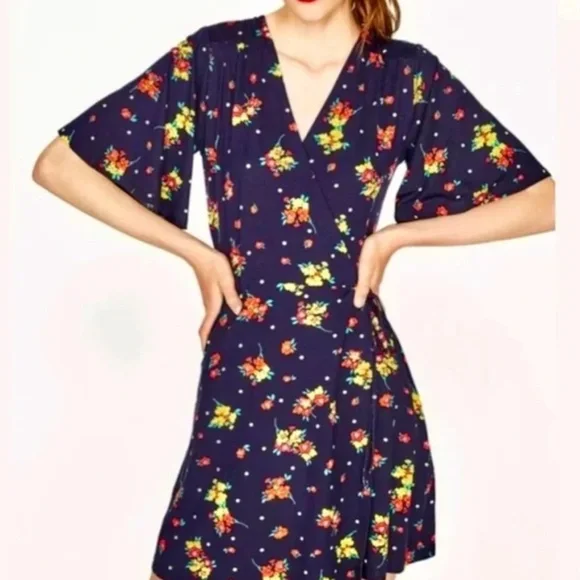Stylestalker Womens Avalon Floral Print A-Line mini Dress Black Large L NWT NEW